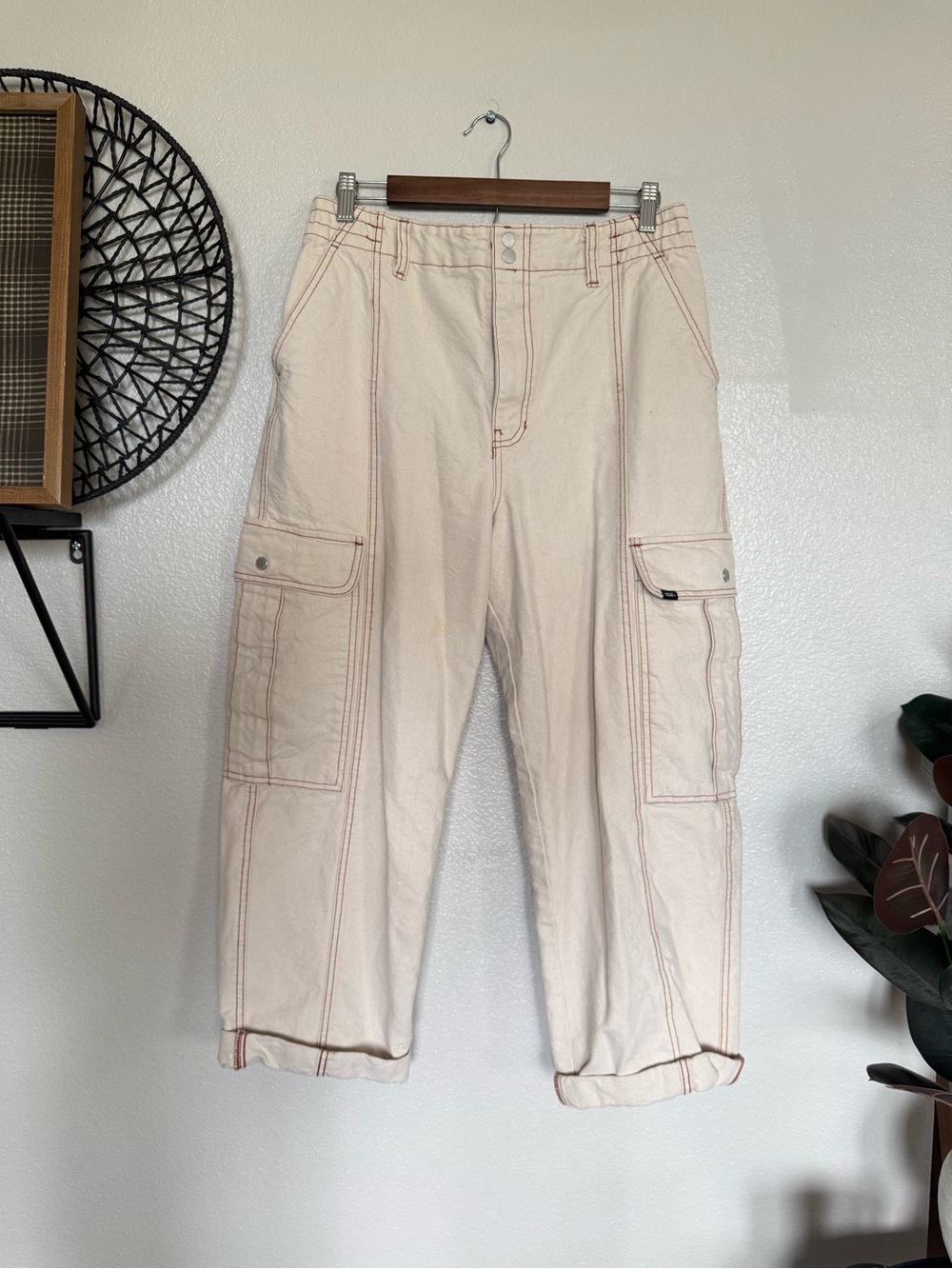 Vans Cream Wide-Leg Cargo Pants with Contrast Stitching